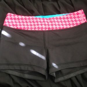 black ivivva shorts